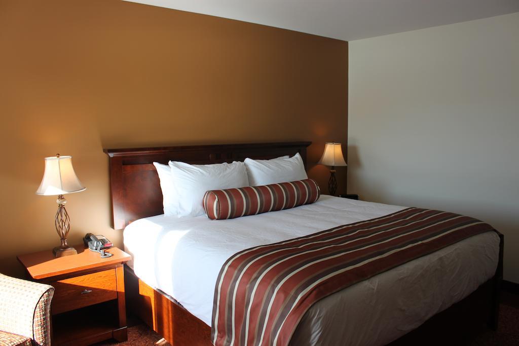 Lanes Riverhouse Inn & Cottages Montague Номер фото