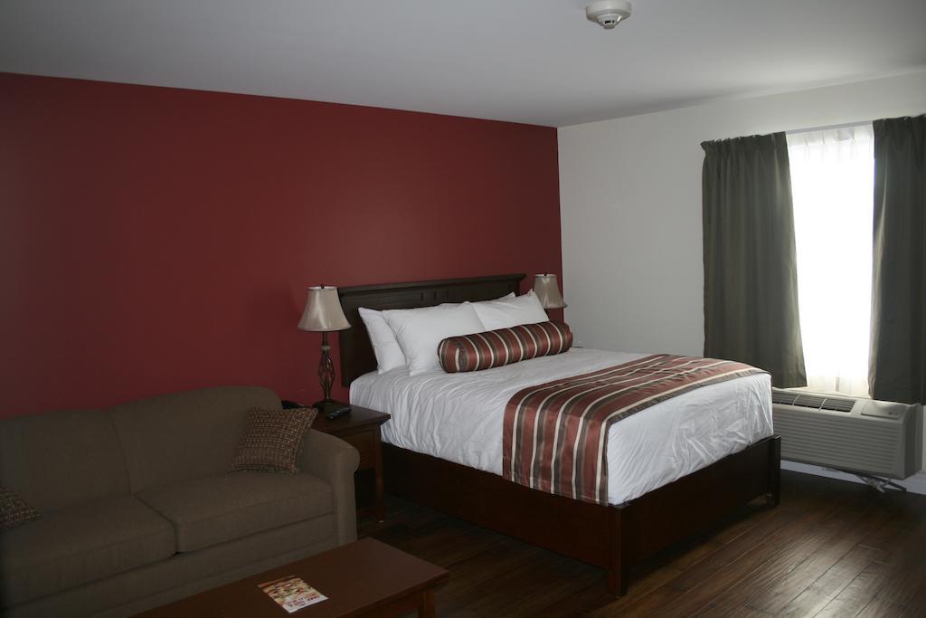 Lanes Riverhouse Inn & Cottages Montague Номер фото